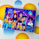 Альбом на липучках «К-ПОП Полювальниці на демонів K-POP Demon Hunters» формату А4  